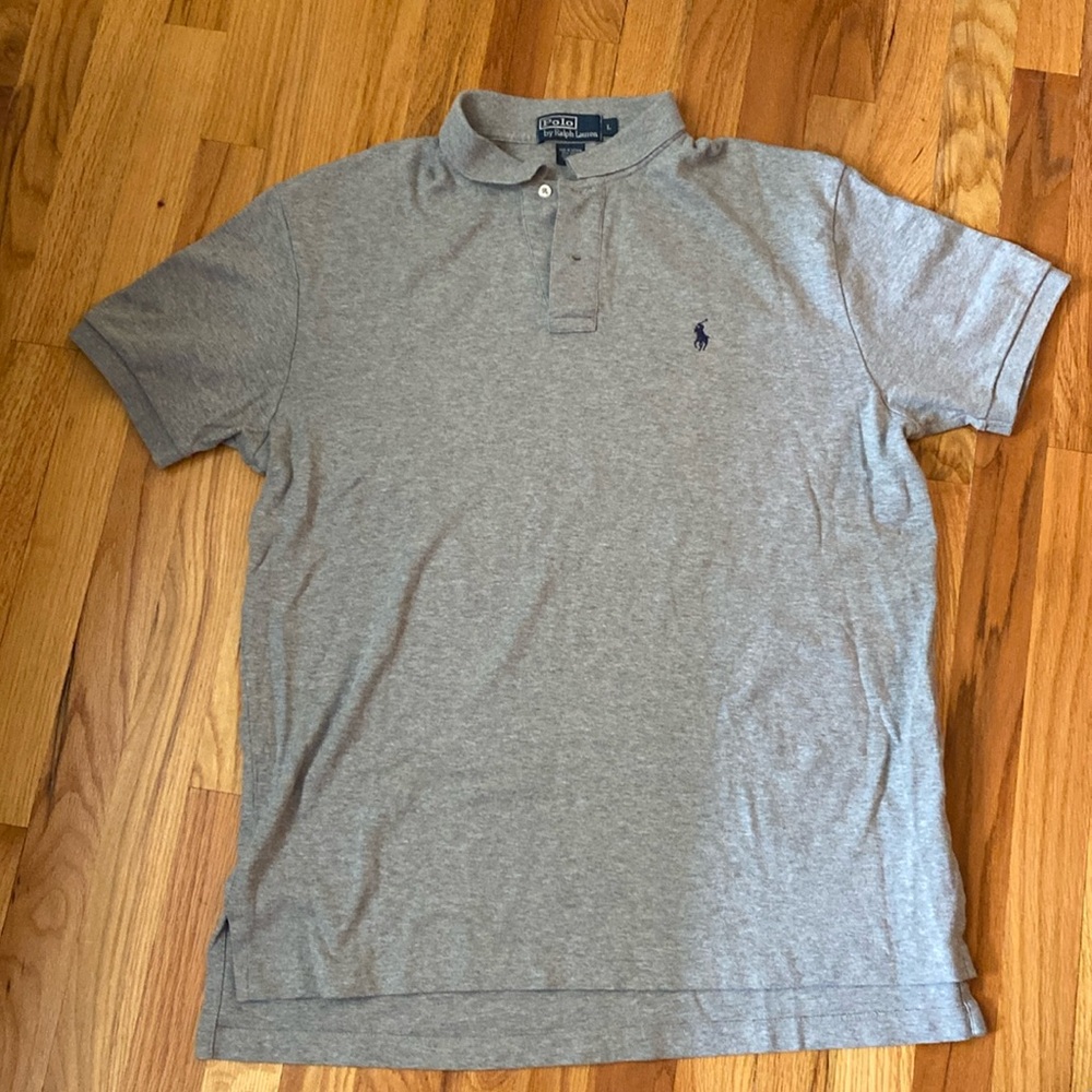 Polo sz L EUC golf/ polo shirt. 100% cotton in gray/ navy horse, like NEW!!